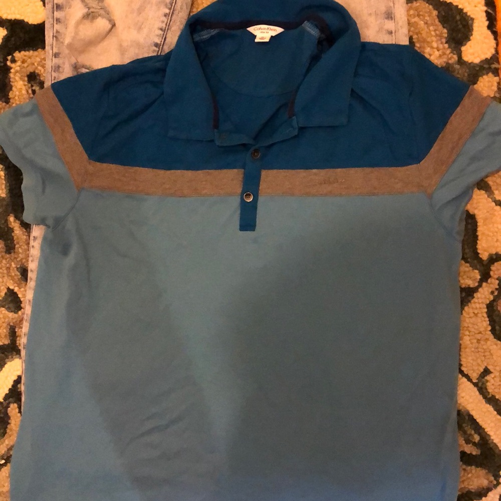 Shirt - Picture 2 of 2